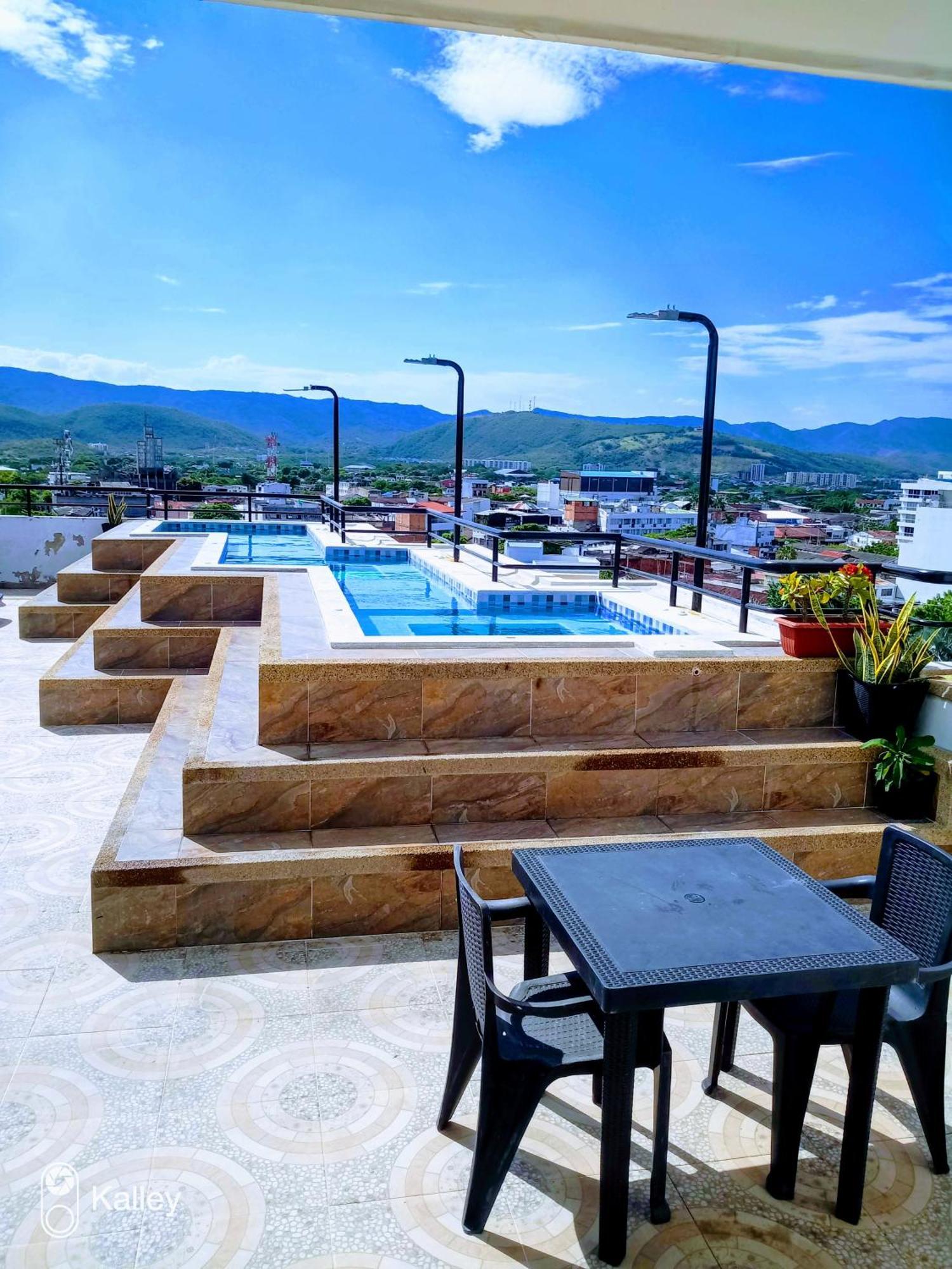 Okawango Hotel Girardot Ngoại thất bức ảnh